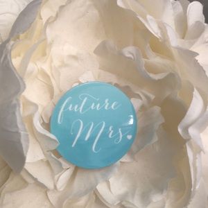 “Future Mrs” Pop Socket